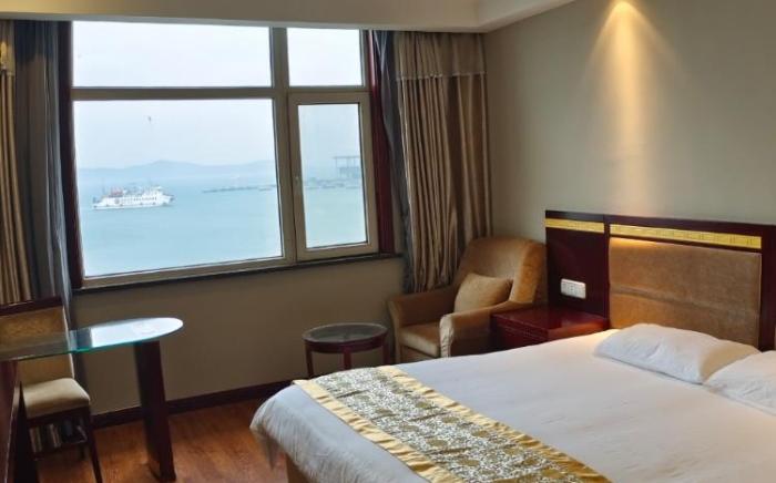 Home Inn Style Changdao Scenic Area Passenger Terminal