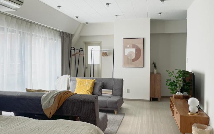 新宿駅徒歩9分の好立地！最大8名様宿泊可能！プリネッツ新宿ビル3F