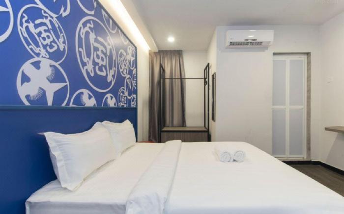 Traveller Ark Hotel & Bunks