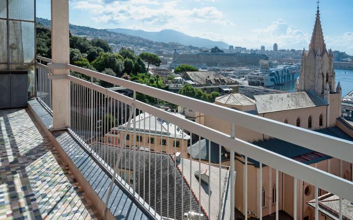 Genova Host - Una Finestra sul Mare