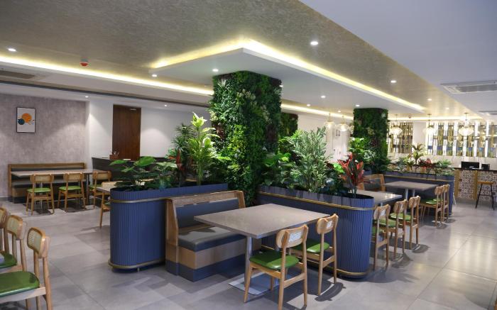 ROOTS A Unit of Coastal Dine Restaurant & Lodging