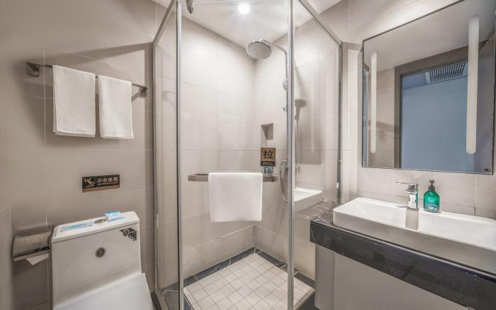 Home Inn Style Guiyang Longdongbao Airport Zhongxing Metro Station