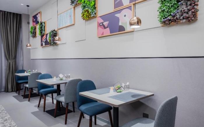 Home Inn Style Shaoxing East Station Wanhe City