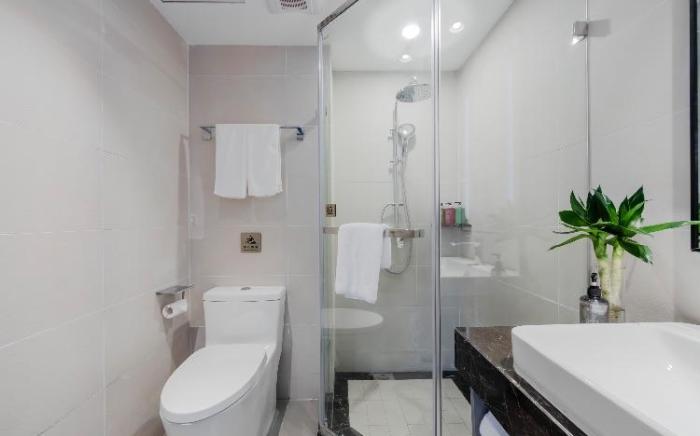 Home Inn Style Shaoxing East Station Wanhe City