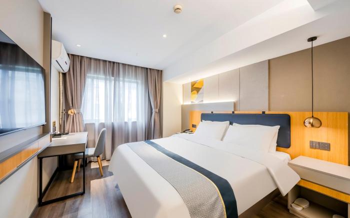 Home Inn Style Shaoxing East Station Wanhe City