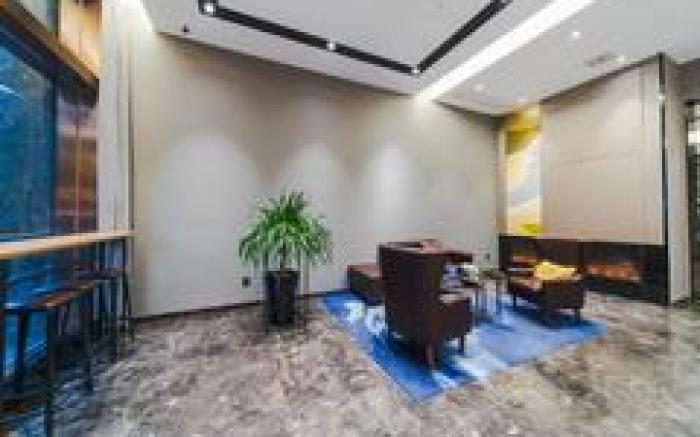 Home Inn Style Wuhan Xudong Xiaopinmao University of Technology