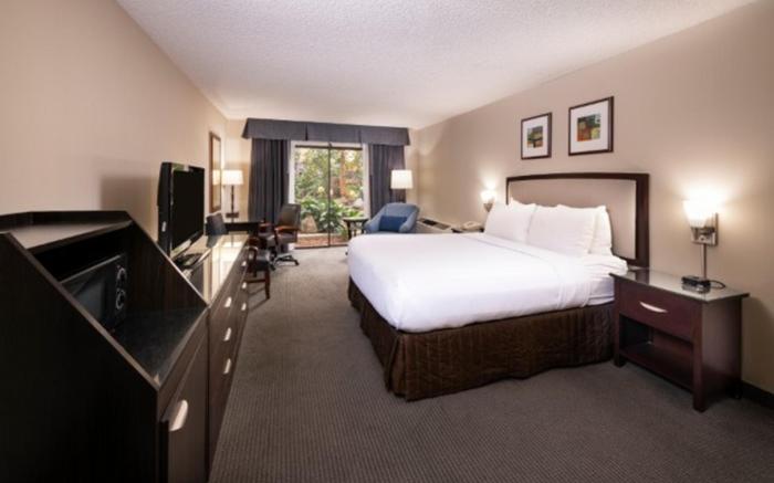 FairBridge Hotel by Concord Plaza