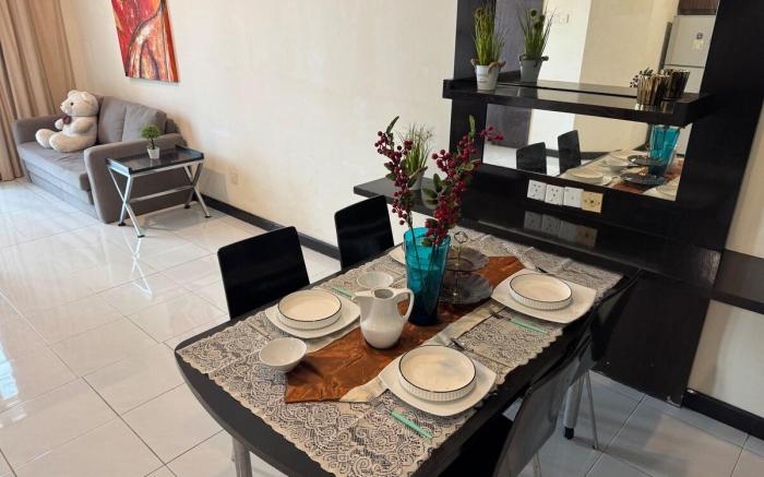 Jalan Alor 127 Ceylon Bukit Bintang Pavilion 4 Pax