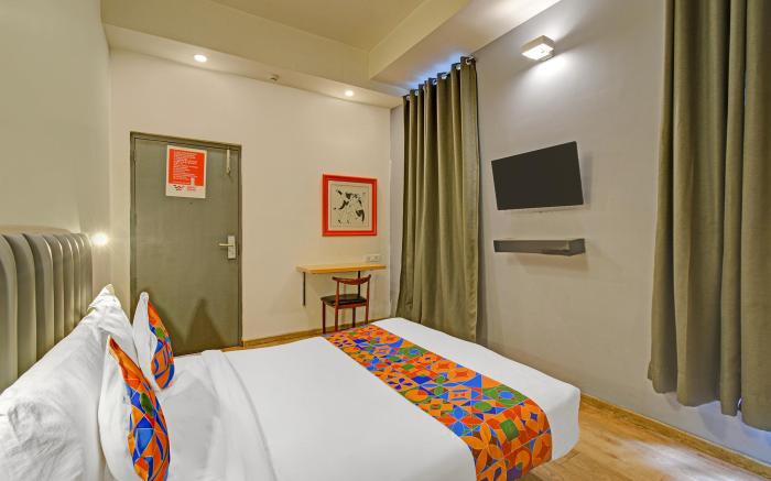 FabHotel White Ridge Shivam