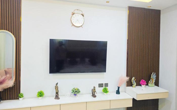 Roseville Suites & Apartment 822