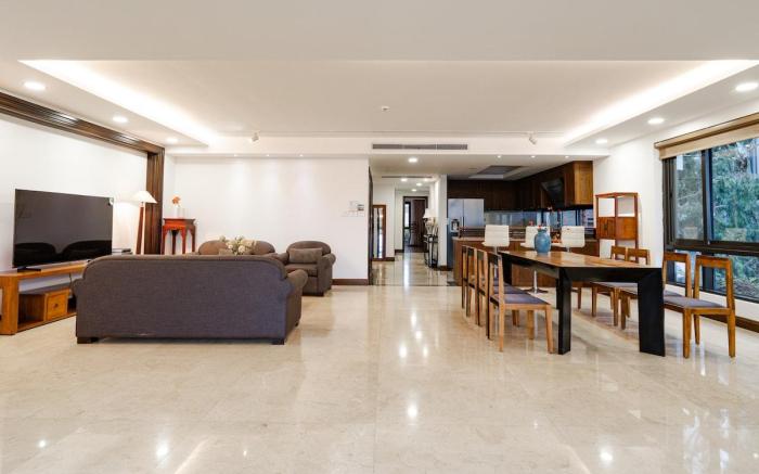 280sqm 3BR3WC Serviced Apt_Bathtub_West Lake View