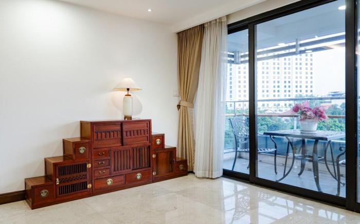 280sqm 3BR3WC Serviced Apt_Bathtub_West Lake View