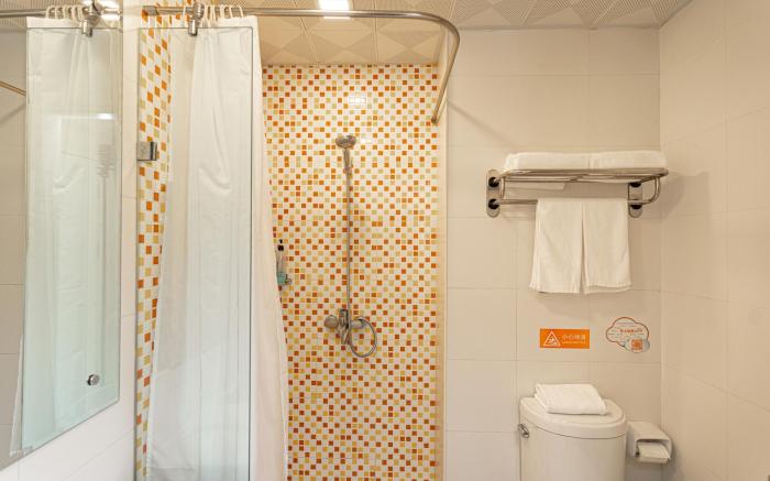 Home Inn Qinhuangdao Nandaihe Tourism Center