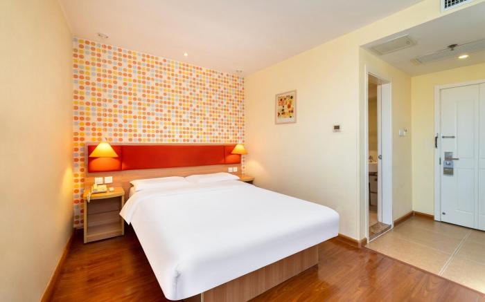 Home Inn Qinhuangdao Railway Station