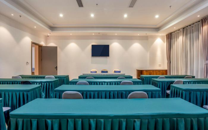 Home Inn Wuhu Nanling Zhanghe Avenue Jinjie Huafu