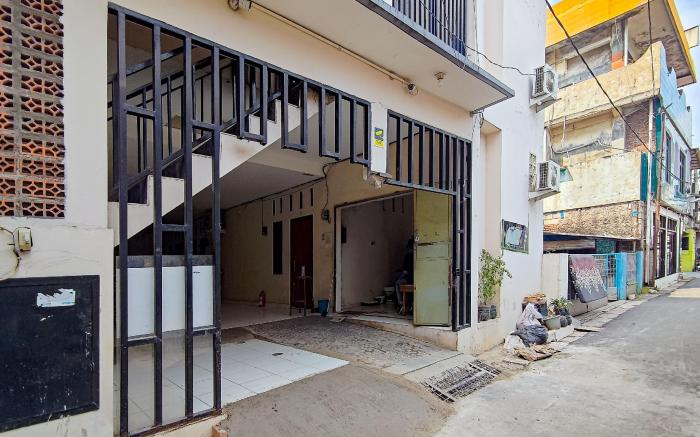 Homestay Cemara Bekasi Mitra RedDoorz