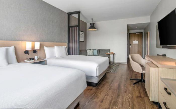 Hyatt Place Newark / Silicon Valley