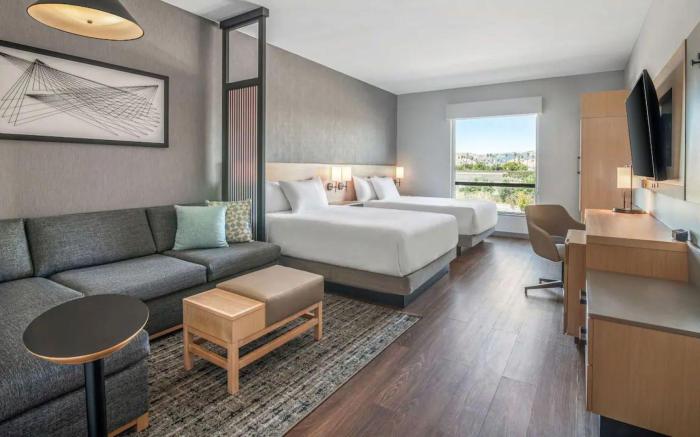 Hyatt Place Newark / Silicon Valley