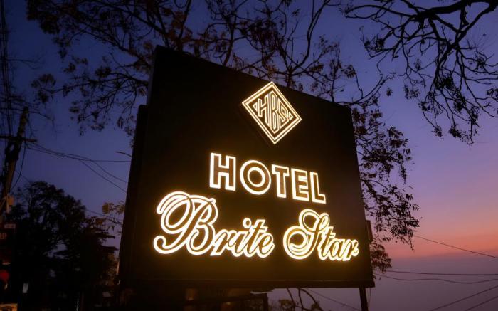 HOTEL BRITE STAR