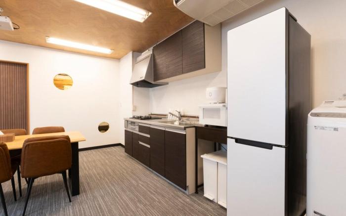 池袋駅近く！広々30㎡リビング＆キッズスペース