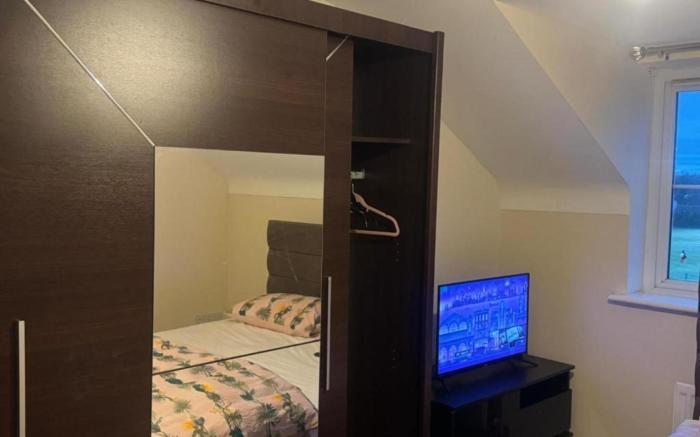 Komegloba Mega room