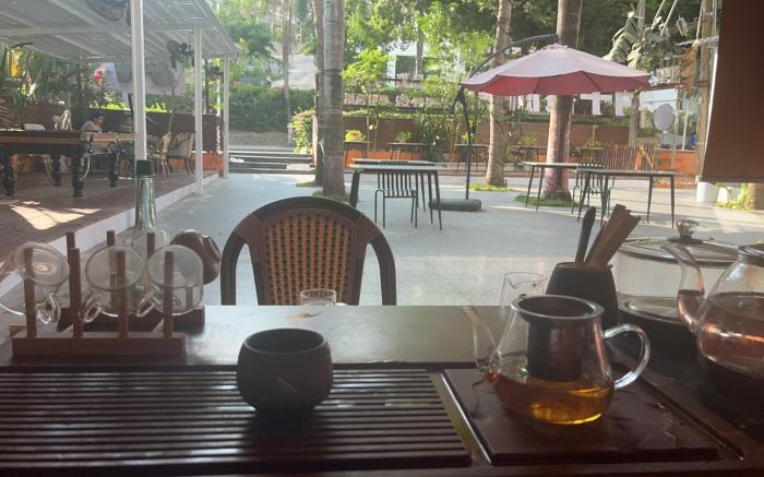 Mojue Youth Hostel - Dadonghai