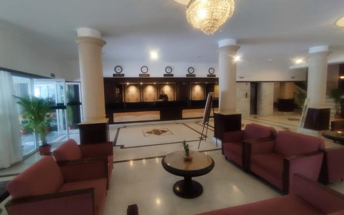 Hotel Rajmahal