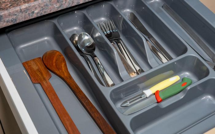 The Lodgers One BHK Apartment Nxt to Phase 1 Metro