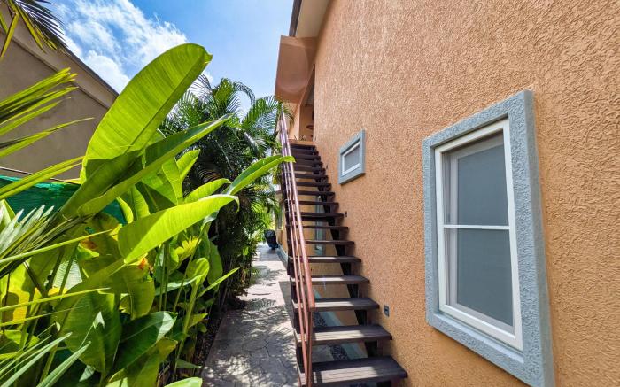 Ha Sip Ha Villa Rooms - by KohChangVillas