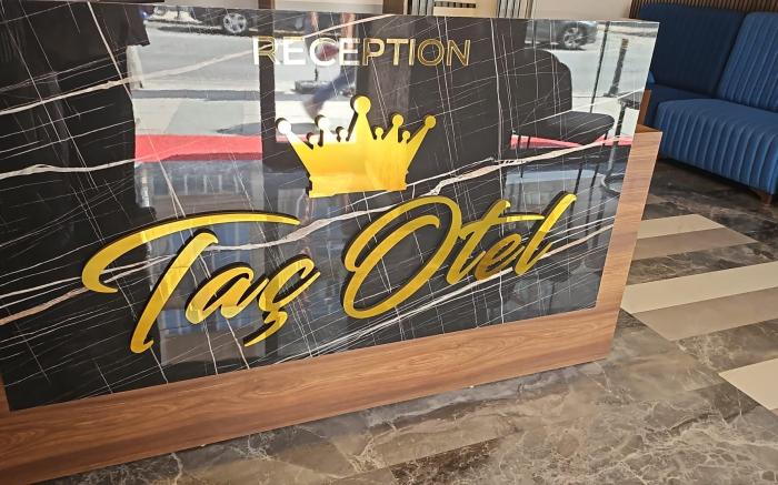 Taç Hotel