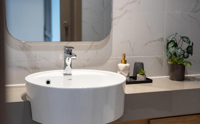 Luxury 2 bedroom City Central Zenity Condotel 