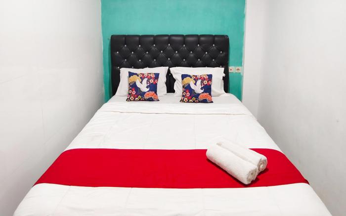 TwoSpaces Living at Nabila Semampir Homestay