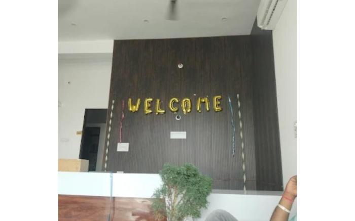 Hotel Diamond Palace