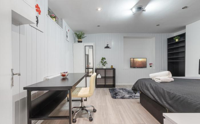 Chic Urban Retreat, Tower Bridge