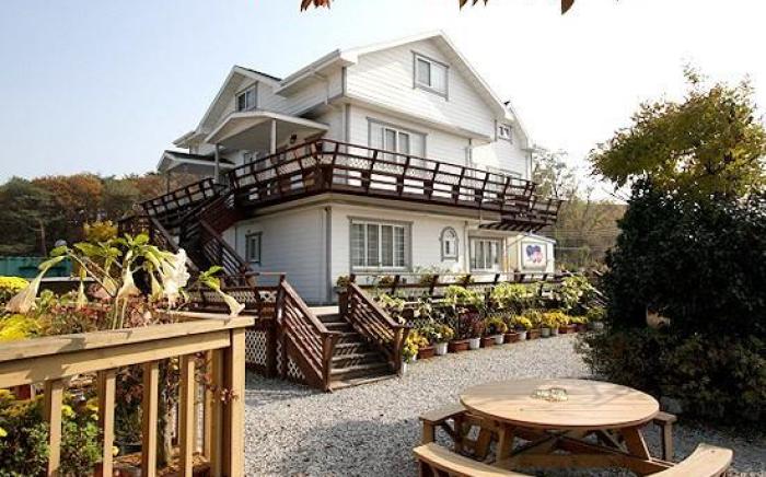 Sarang Maeul Pension