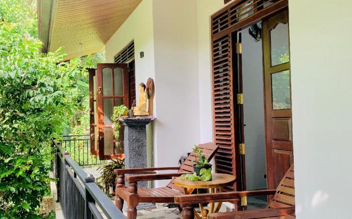 Hikka Homestay