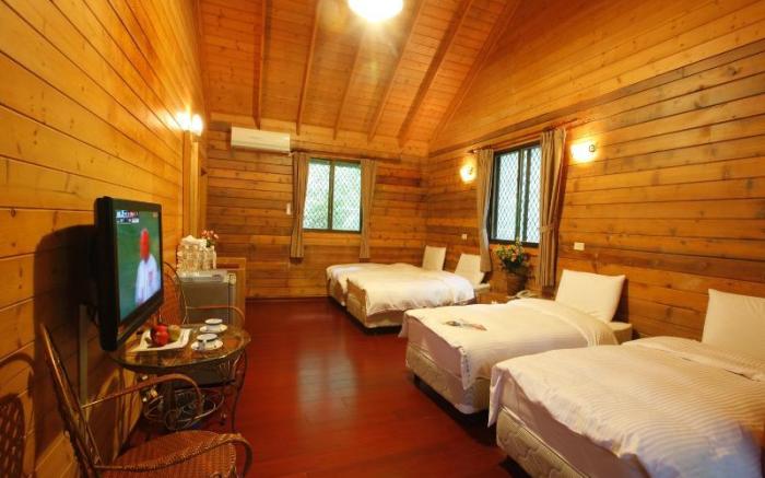 日月潭青年活動中心-日月潭湖畔會館