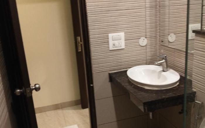 Hotel LUX by Heavenn