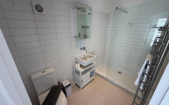 Suite 5 Green Park