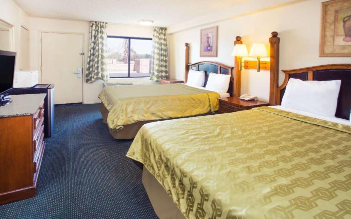 Travelodge by Wyndham Indio