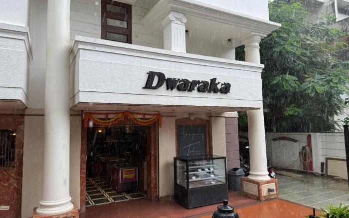 Hotel Dwaraka Residency