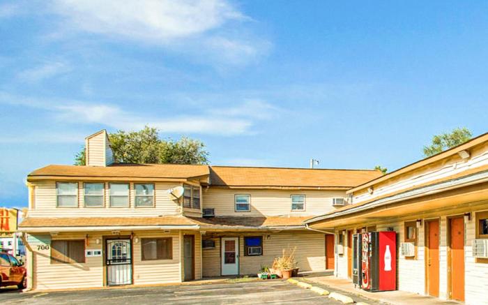 Hotel O Best Rest Inn Springfield US 36