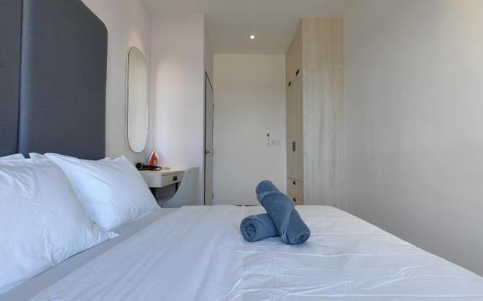JUNE Homestay @ Vetro11 1BR 2-4Pax Sunset View