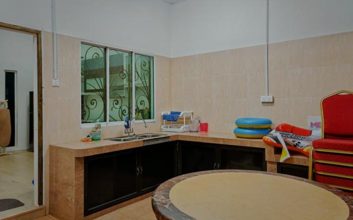 Private Pool/KTV Family Villa 3R 12Pax | I Housing