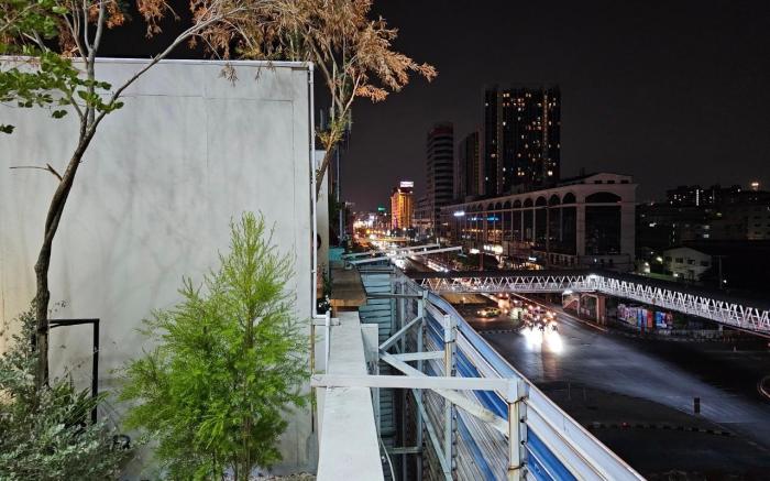 In the Mood for Life @sutthisan Bangkok