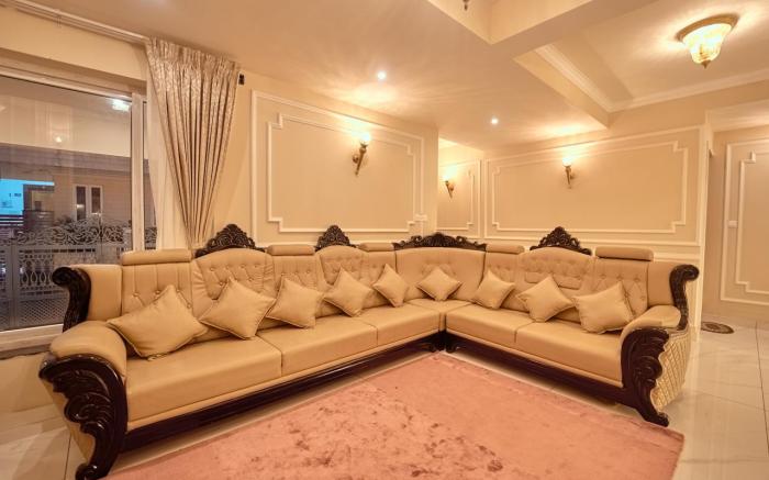 King Palace Ooty by VOYE HOMES