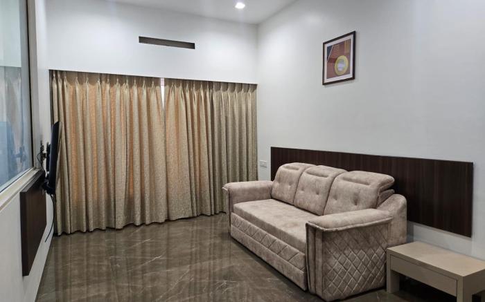 Westbay Biz Dreams Hotel and Suites