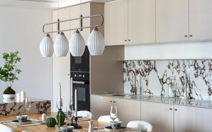 Zhome- Xin Tian Di Luxury Apartment