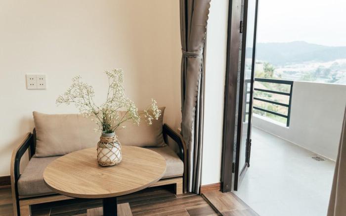 Nấm Vegan - phòng view đồi thông có ban công