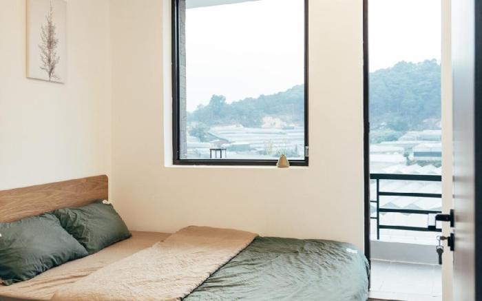 Nấm Vegan - phòng view đồi thông có ban công